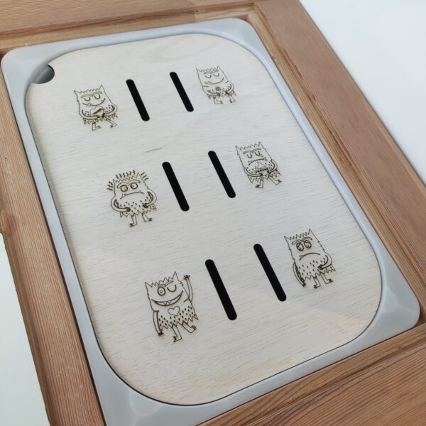 Activiteitenbord 'Het kleurenmonster - sorteren' voor de IKEA TROFAST bak